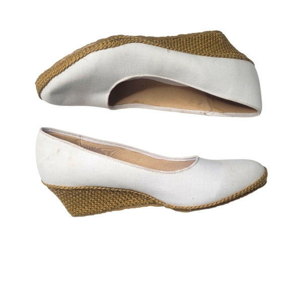 Vintage Beacon 1970s White Fabric Wedges Size 10 - Picture 1 of 6